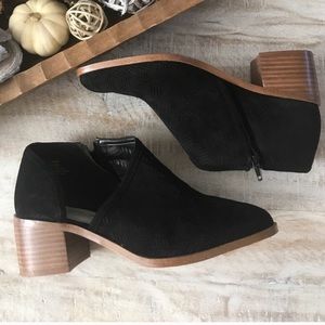 I. state Iddah cutout bootie. Sold out everywhere!